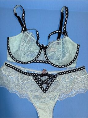 Lace Underwire Bra & Lace Set - Light Greenish Blue with Black Trim